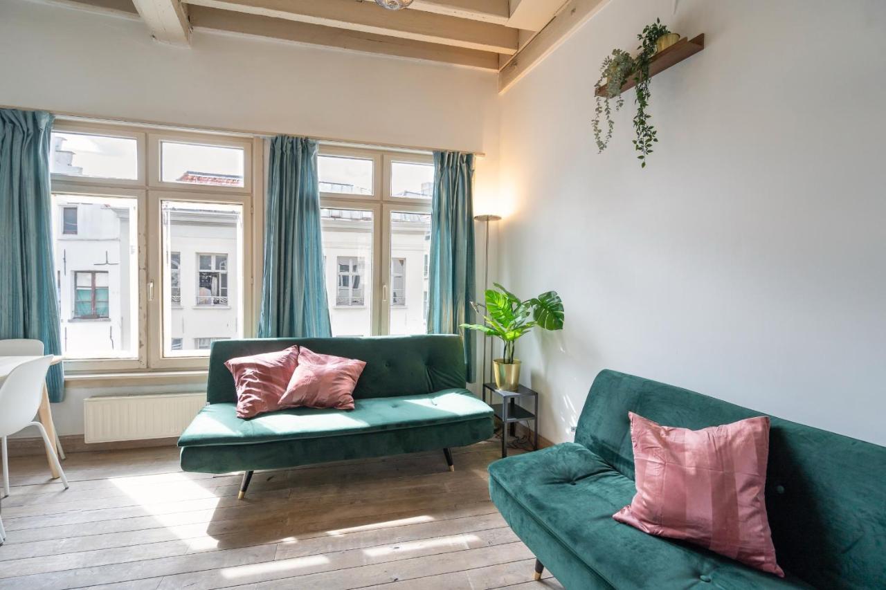 Tempel Triplex & Duplex At Historic Heart Of Antwerp Antuérpia Exterior foto