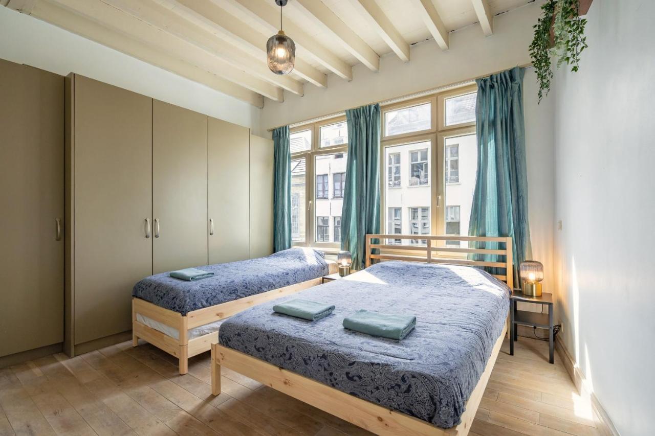 Tempel Triplex & Duplex At Historic Heart Of Antwerp Antuérpia Exterior foto