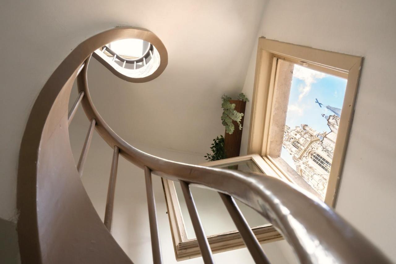 Tempel Triplex & Duplex At Historic Heart Of Antwerp Antuérpia Exterior foto