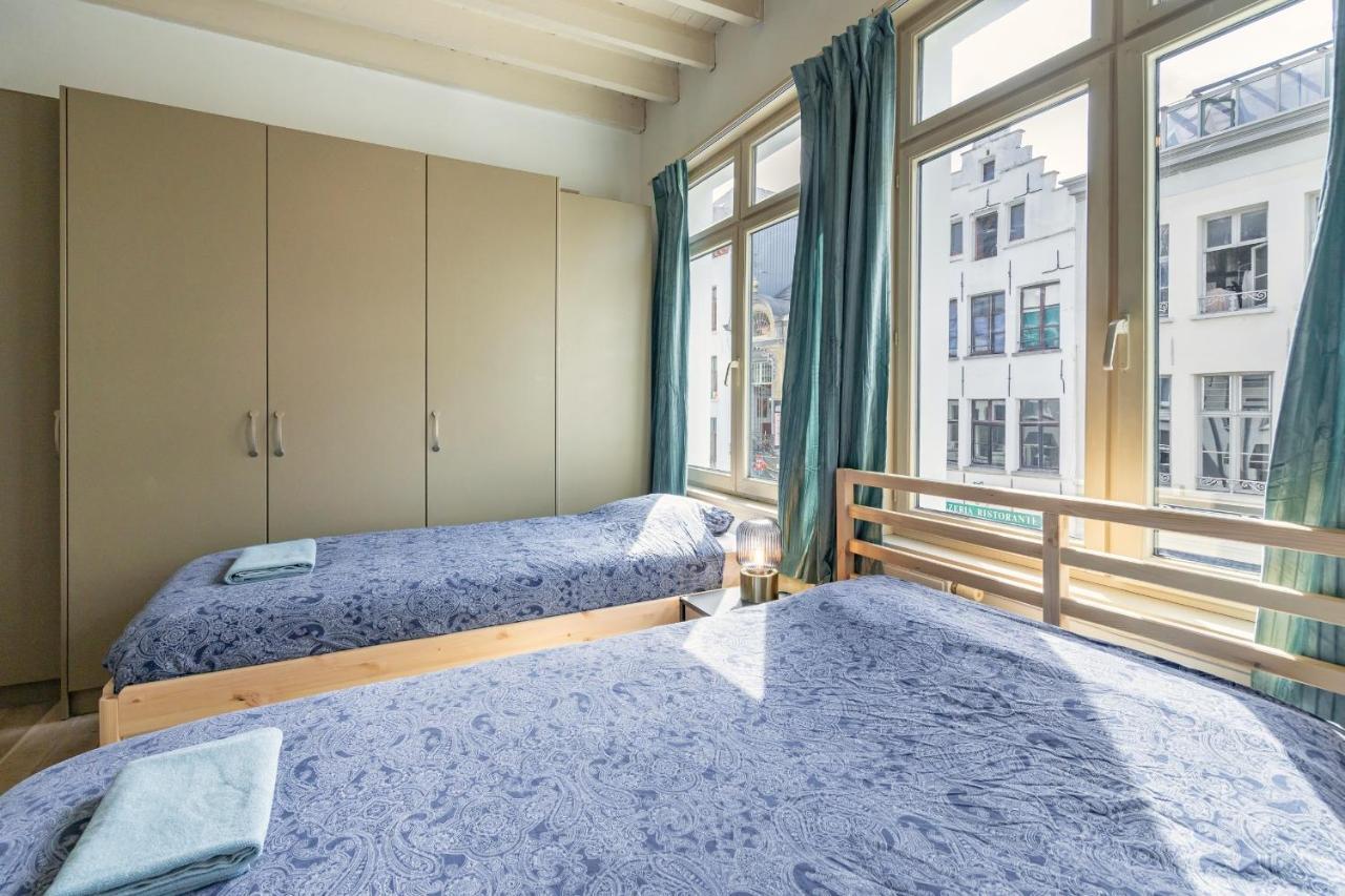 Tempel Triplex & Duplex At Historic Heart Of Antwerp Antuérpia Exterior foto