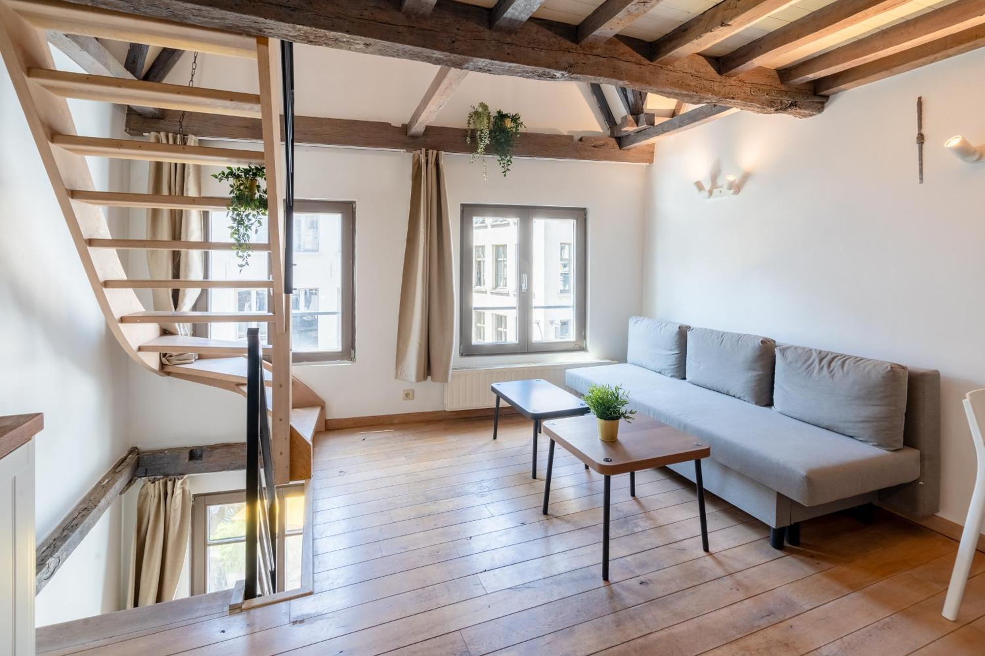 Tempel Triplex & Duplex At Historic Heart Of Antwerp Antuérpia Exterior foto