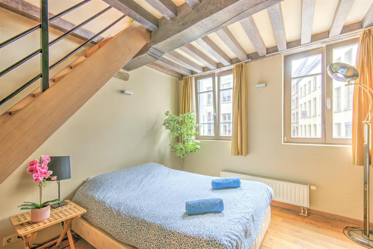 Tempel Triplex & Duplex At Historic Heart Of Antwerp Antuérpia Exterior foto